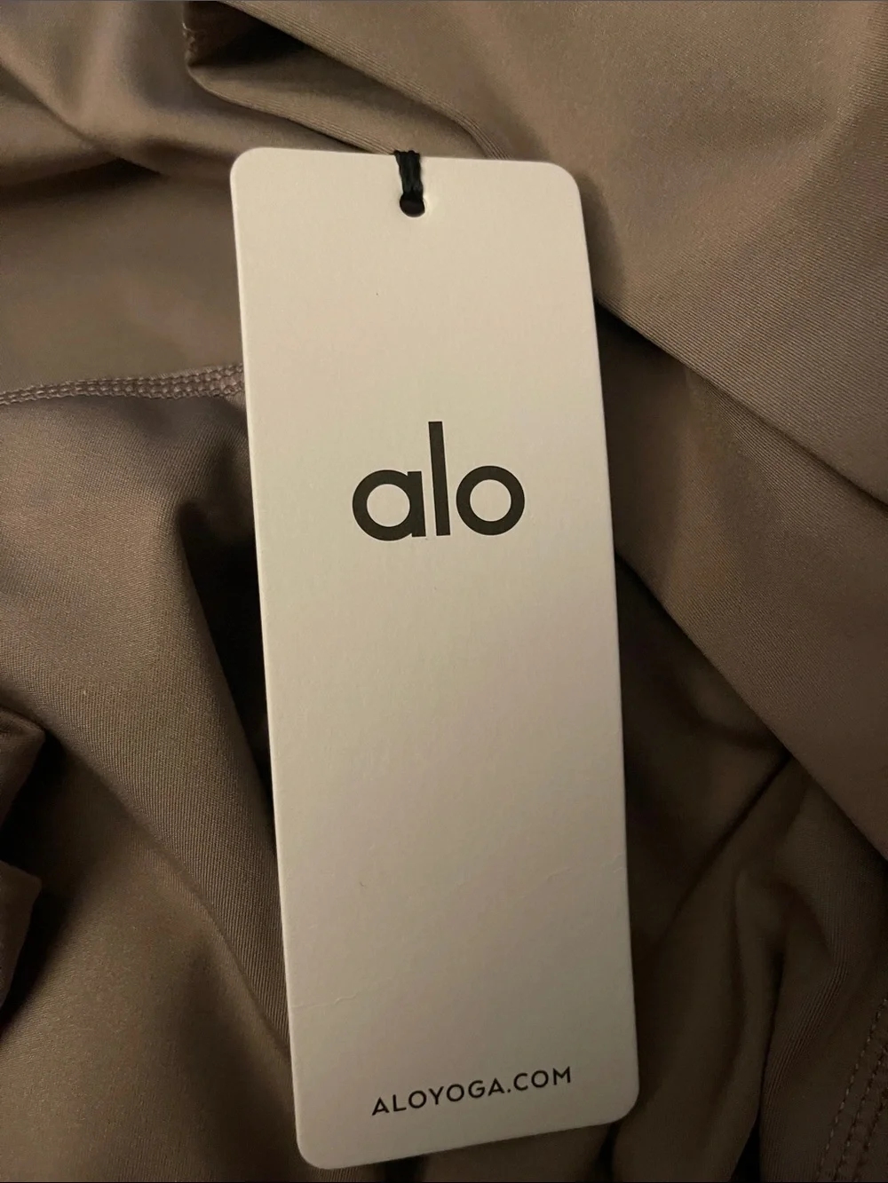 ALO Yoga Airlift 7/8 High-Rise Leggings Mushroom Size Small NWT‼️